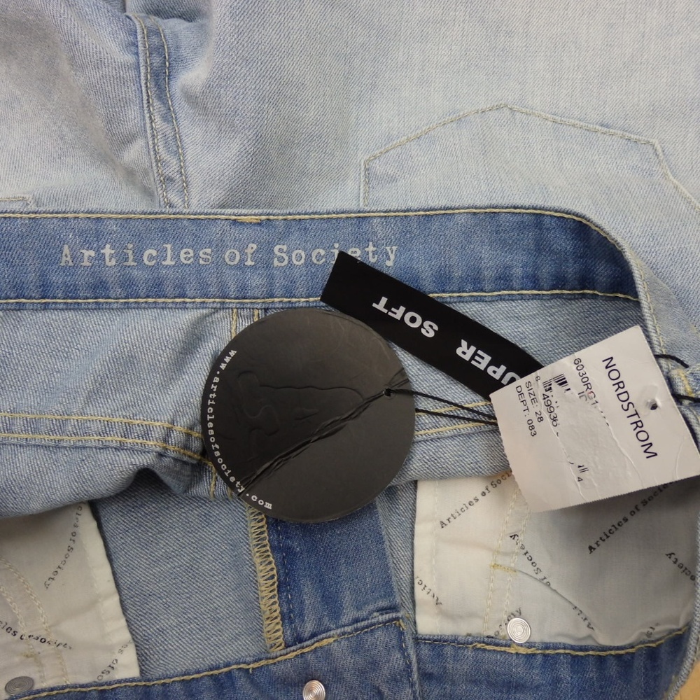 ARTICLES OF SOCIETY Nadine Ripped Distressed Boyfriend Jean Denim Shorts Size 28 - Picture 6 of 7